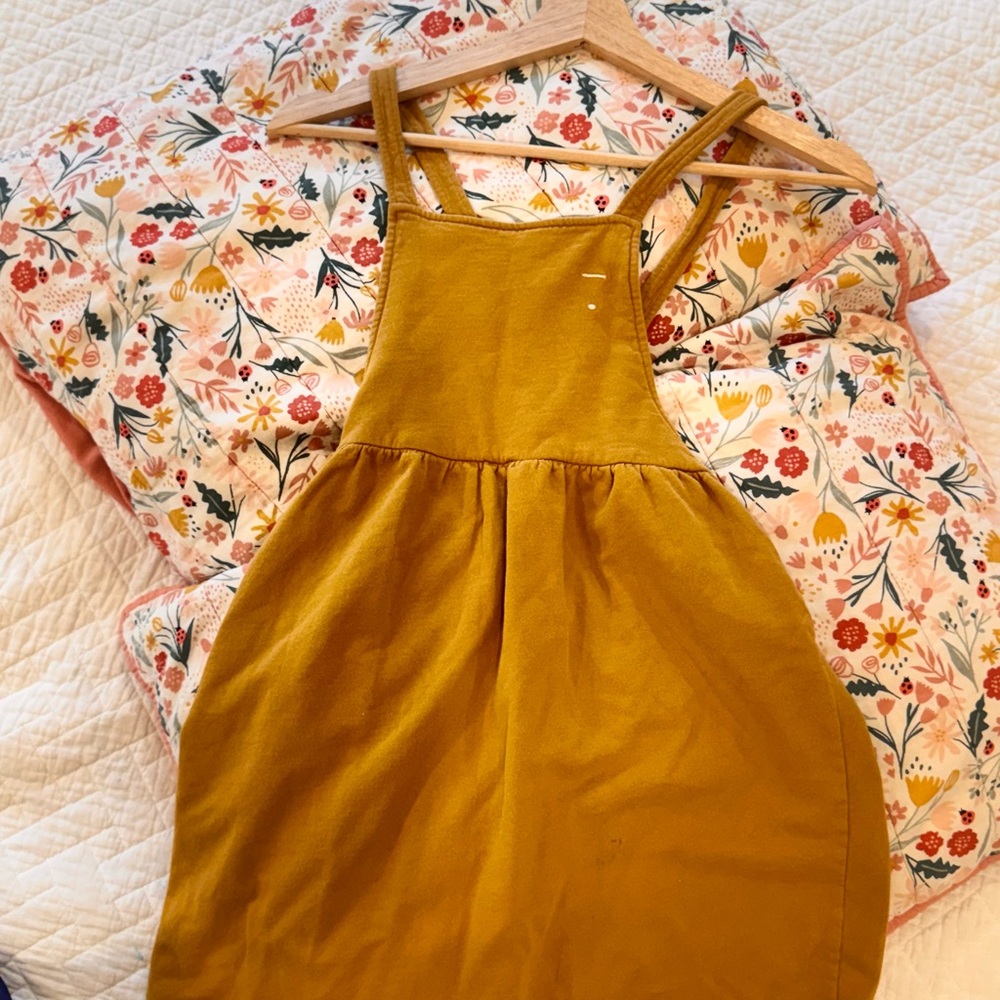 Yellow Sleeveless Square Neck Sundress